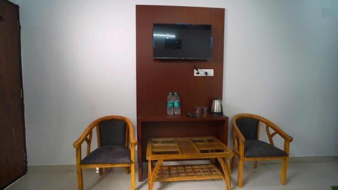 Hotel The Kedaram Residency Kedarnath Exterior foto